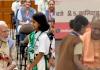 पीएम मोदी व योगी आदित्यनाथ ने बच्चों संग मनाया रक्षा बंधन का त्योहार