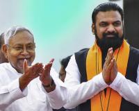 नीतीश कुमार जेडीयू तो सम्राट चौधरी बीजेपी विधायक दल के नेता चुने गए