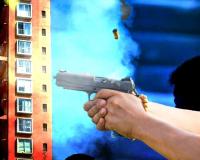 मंत्री बाबुल के आवास के कैंपस में गोलीबारी 