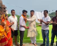 गरीबी की बेड़ियां तोड़, हॉकर के बेटे आदर्श प्रसाद ने CA फाइनल परीक्षा में गाड़ा सफलता का झंडा