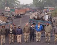 डाबर ओसीपी से 8 बाइक एवं 7 टन अवैध कोयला जब्त