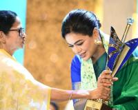 एसएफआई  की पूर्व नेता इमोन ने ममता के 15 साल के विकास का गुणगान किया 