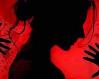 दिव्यांग महिला को घर से बुलाकर रेप 