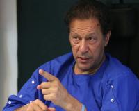 इमरान खान की मदद के लिए आगे आए कपिल-गावस्कर