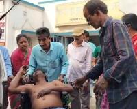 मशहूर कंपनी की बोतल का पानी पीने से एक आदमी को हुई खून की उल्टी 