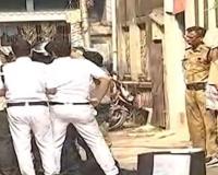 पाइकपाड़ा में क्लब हाउस में धमाका