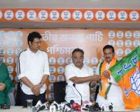 संतोष पाठक बीजेपी में शामिल