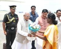 राष्ट्रपति श्रीमती मुर्मु ने देवी अहिल्याबाई होल्कर अन्तर्राष्ट्रीय हवाई अड्डा से 