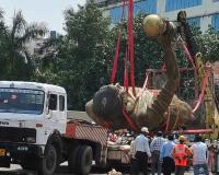 लेकटाउन से मेस्सी का स्टैच्यू हटाया गया