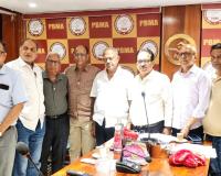सम्मेलन प्रतिनिधिमंडल ने श्री विश्वनाथ अग्रवाल से की भेंट,