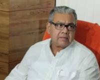 96 घंटे ड्यूटी पर न रहकर कार्यस्थल पर रहने को कहा गया