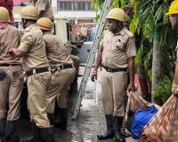 तारापीठ के होटल में आग लगने से मेघालय के एक ही परिवार के दो बच्चों समेत पांच लोगों की मौत 