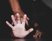 कन्फर्म टिकट का वादा करके राउरकेला स्टेशन पर युवती से रेप 