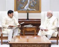 प्रधानमंत्री श्री मोदी से मुख्यमंत्री डॉ. यादव ने की भेंट 