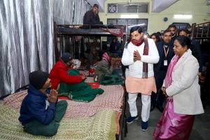 यादगार-ए-शाहजहांनी पार्क स्थित रैन बसेरे का निरीक्षण किया मुख्यमंत्री डॉ. यादव ने 