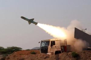 ‘तुरंत ईरान छोड़ दो’