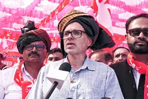 राज्य का नाम बदलने की ममता की मांग का उमर अब्दुल्ला ने किया समर्थन