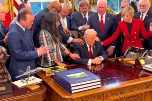 ओवल ऑफिस में प्रार्थना सभा