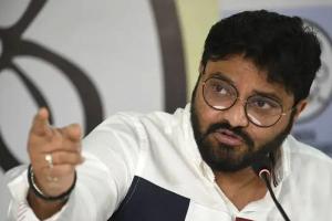 पत्रकार के 'प्लेइंग इलेवन' वाले सवाल पर आग बबूला हुए बाबुल सुप्रियो