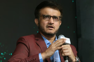 गांगुली के अनुसार अभी आधे मुकाबल बचे हुए है