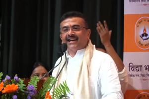 शुभेंदु अधिकारी ने कम्युनिस्टों व तृणमूलियों पर लगाया बंगाल की शिक्षा-व्यवस्था नष्ट करने का आरोप