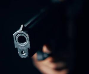 हरिदेवपुर में शूटआउट, महिला को गोली मारी 