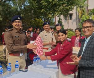 पुलकारो कि सुरक्षा को लेकर परिवहन विभाग और पुलिस अधिकारियों ने गाड़ी मालिकों को दिया नोटिस