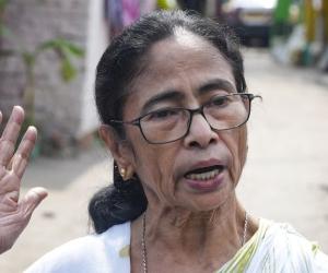 गृह मंत्रालय को लेकर भड़काऊ बयान के मामले में ममता बनर्जी के खिलाफ एफआईआर दर्ज