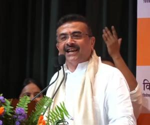 शुभेंदु अधिकारी ने कम्युनिस्टों व तृणमूलियों पर लगाया बंगाल की शिक्षा-व्यवस्था नष्ट करने का आरोप